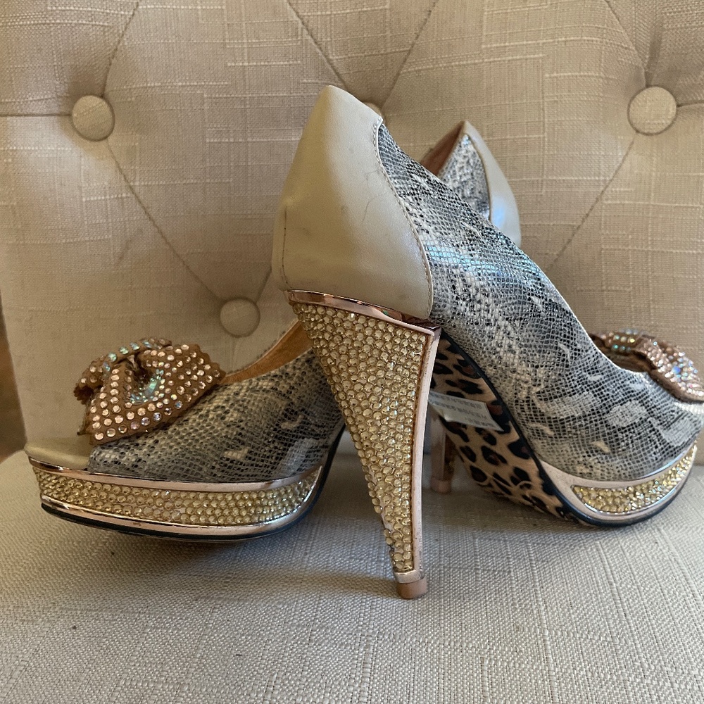 No brand, 4inch high heel